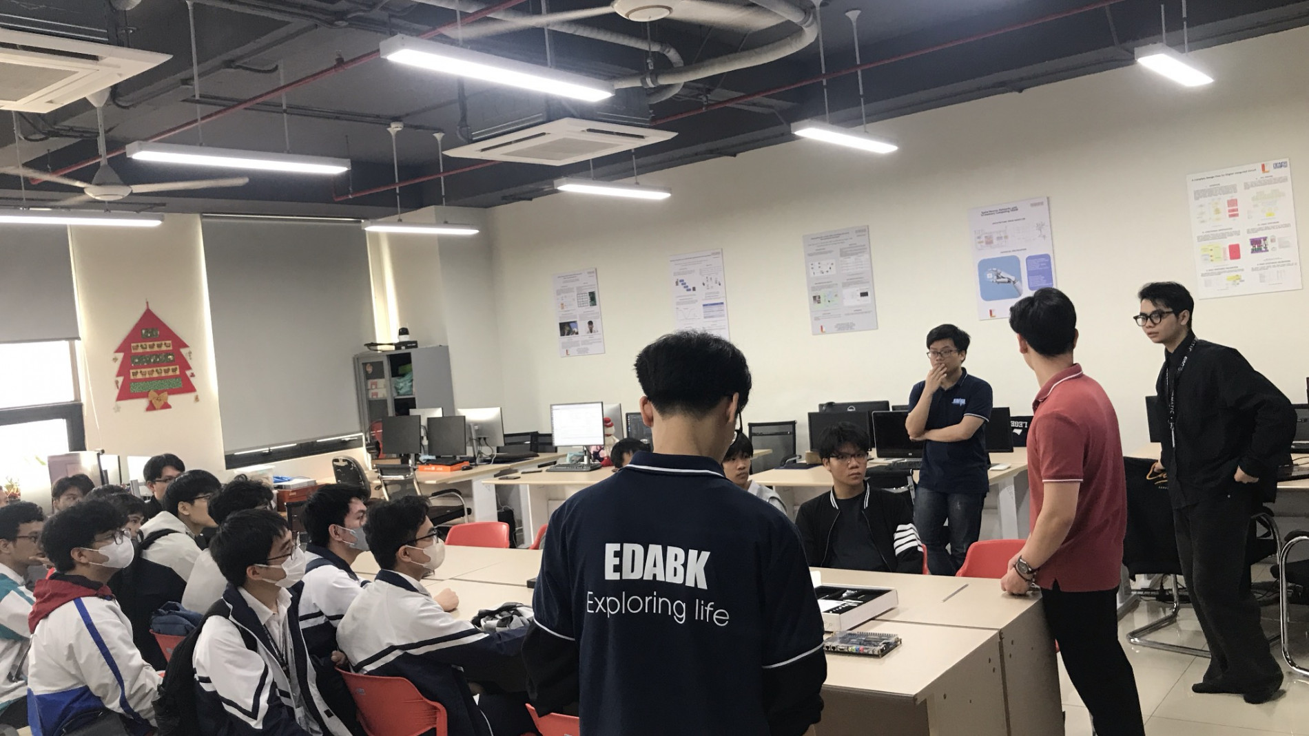 ảnh 14 lab EDABK