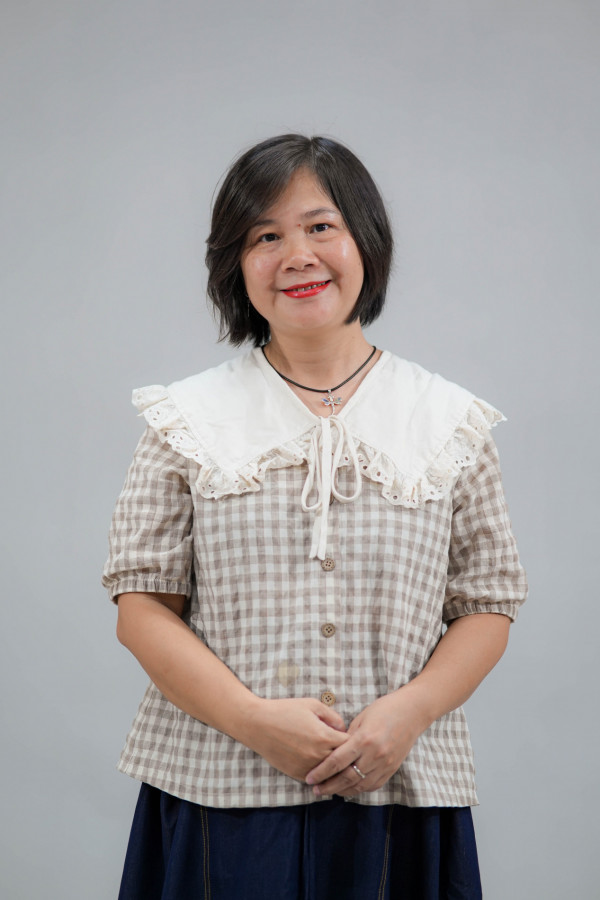 TS. Hoàng Phương Chi