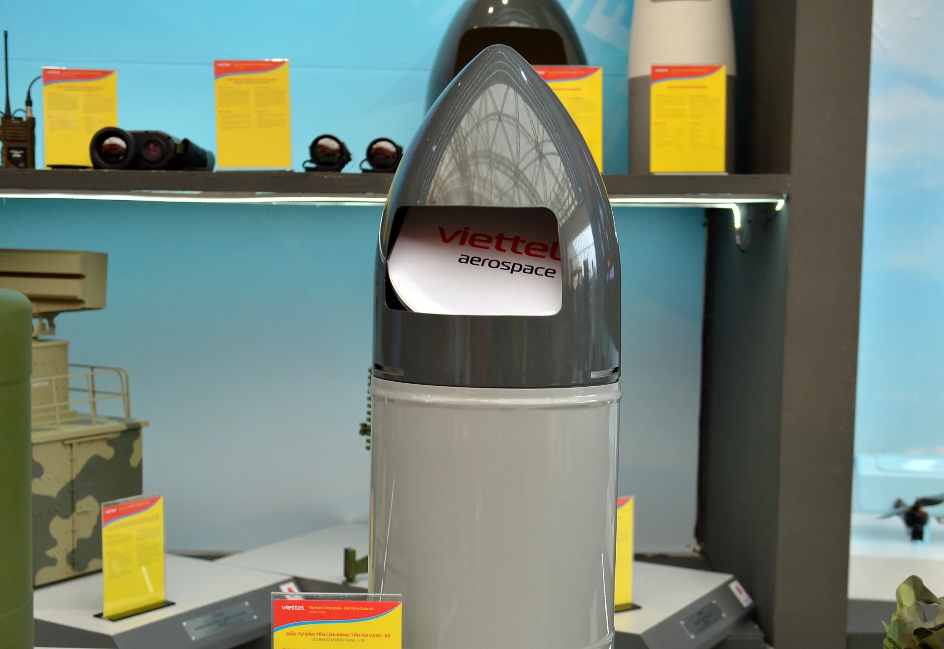 Đầu tự dẫn của tên lửa